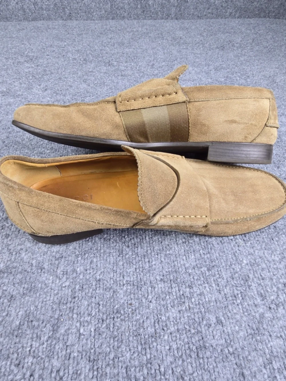 Gucci Men's Suede Apron Toe Loafers Size IT 10.5 (US 11.5) Italy